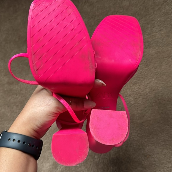 ZARA Platform Heels - Picture 4 of 4